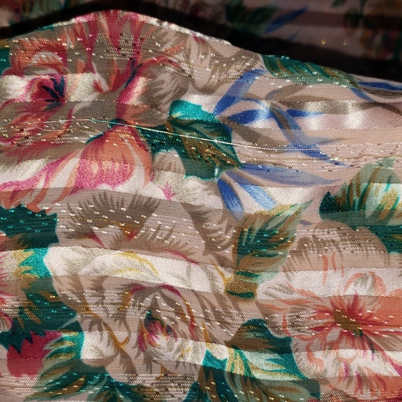 Vintage VICTORIA'S SECRET Gold Label Sleepwear Top Size S - Picture 6 of 8